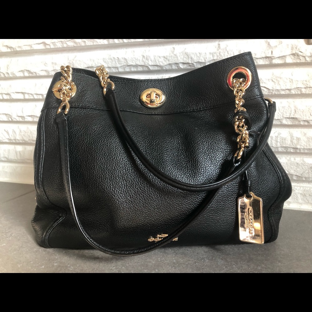 Black Coach Handbag with Gold Chain